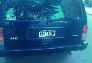 Illustration for article titled 20 More Hilarious Personalized License Plates